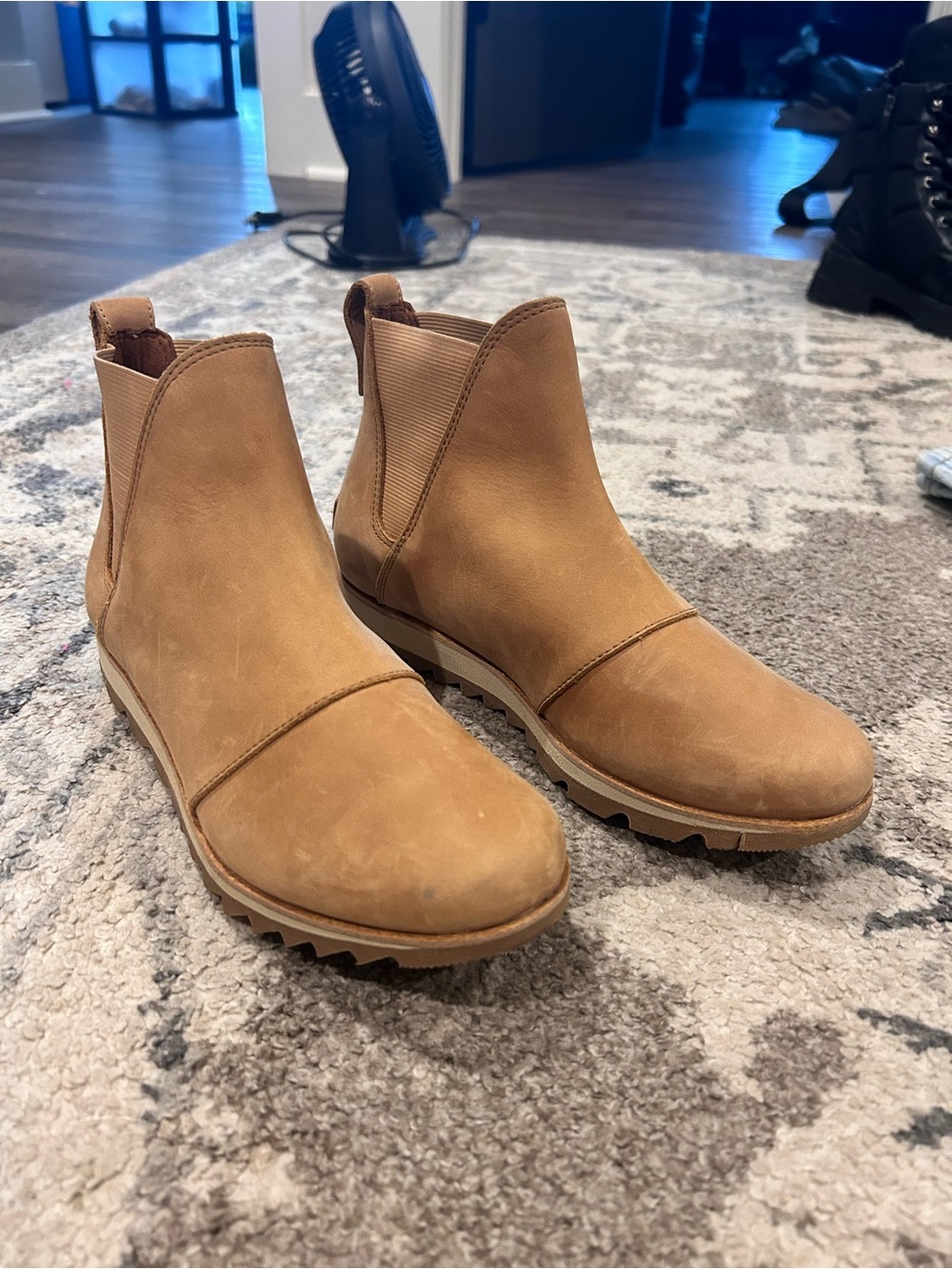 SOREL Women's Harlow Chelsea Boot Size 7